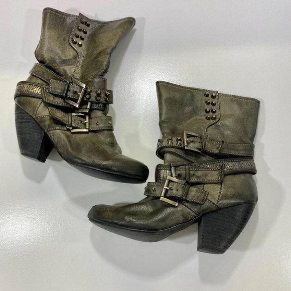 Not Rated Ankle Booties - Picture 3 of 7